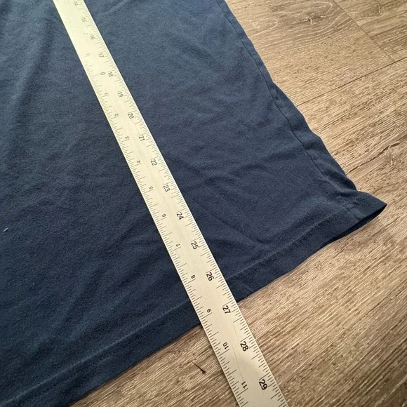 Under Armour Shirt Adult Large Blue Athletic Short Sleeve Activewear‎ Graphic - Picture 5 of 7